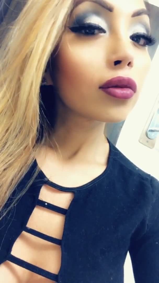 GorgeousTsBella